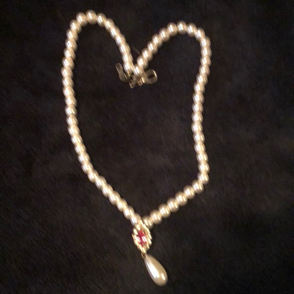 Jewelry - Picture 1 of 2